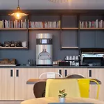 Отель Campanile Centre - Gare Эпиналь