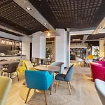 Campanile Centre - Gare Отель Эпиналь