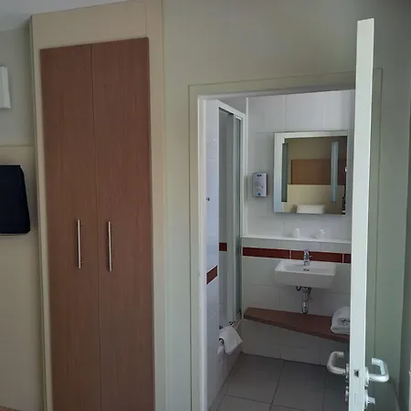 Hotel Campanile Centre - Gare 3*