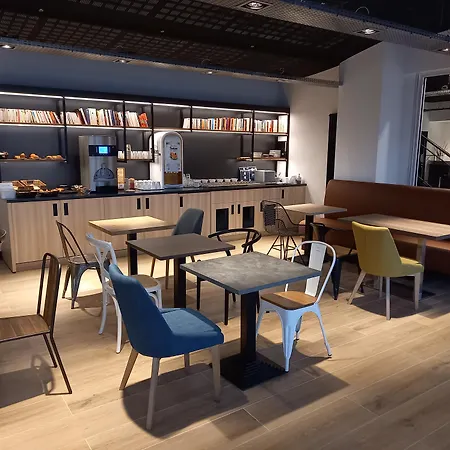 Campanile Centre - Gare Otel Épinal