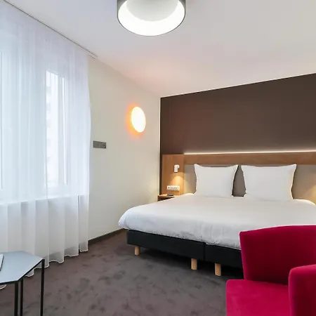 Campanile Centre - Gare 3*