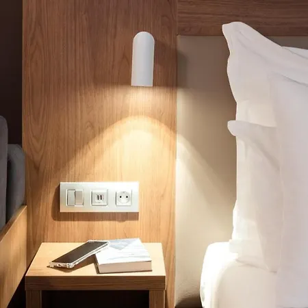 Campanile Centre - Gare 호텔