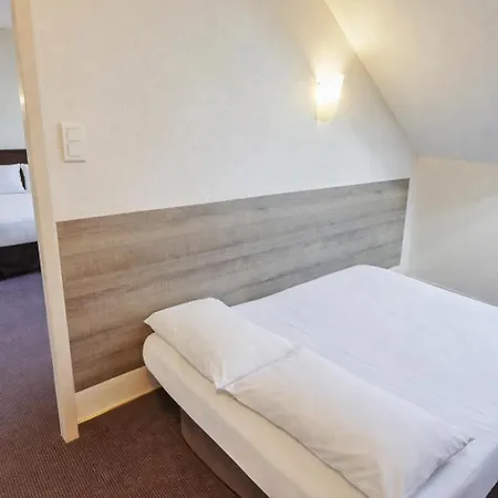 Hotel Campanile Centre - Gare