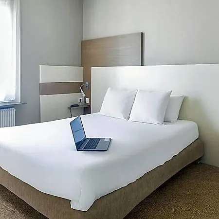 Campanile Centre - Gare Hotel 3*