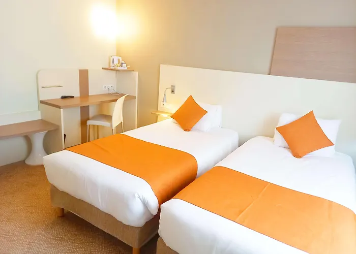 Campanile Centre - Gare Épinal