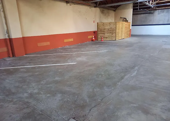 Hotel Campanile Centre - Gare Épinal