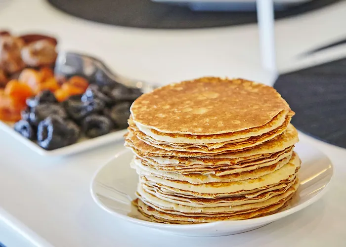 Hotel Campanile Centre - Gare Épinal