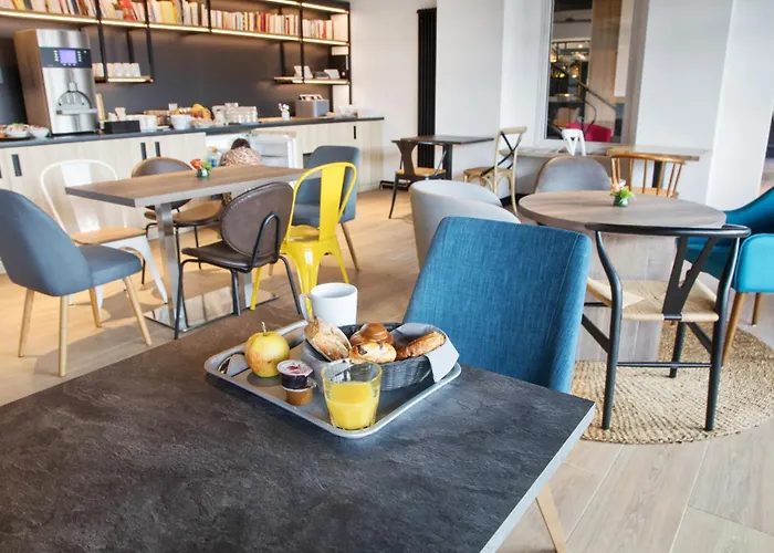 Campanile Centre - Gare Hotel Épinal