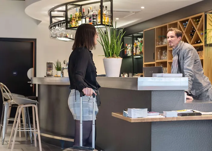 Campanile Centre - Gare Hotel