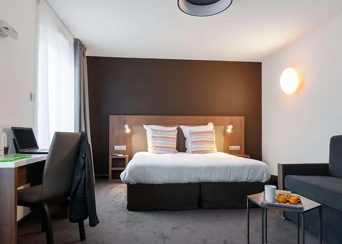 Hotel Campanile Centre - Gare 3*