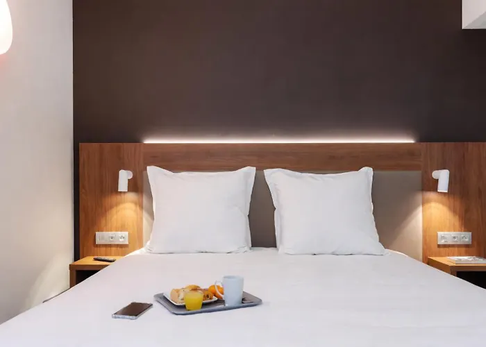 호텔 Campanile Centre - Gare